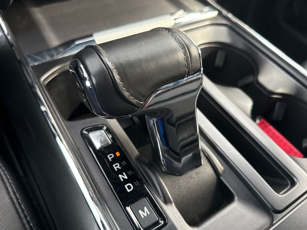 2022 Ford F-150 Lariat Certified 4WD Near Milwaukee WI