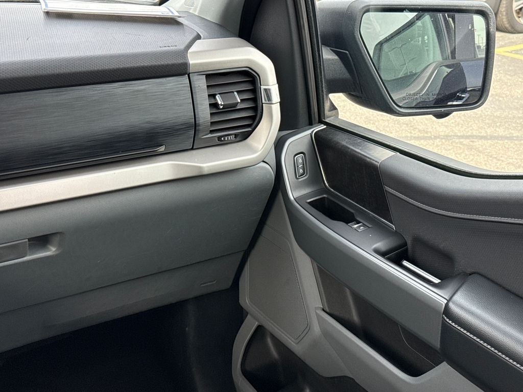 2021 Ford F-150 XLT Blue Certified 4WD Near Milwaukee WI