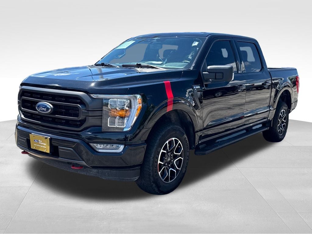 2023 Ford F-150 XLT Certified 4WD Near Milwaukee WI