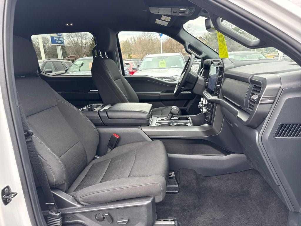 2024 Ford F-150 XLT Certified 4WD Near Milwaukee WI