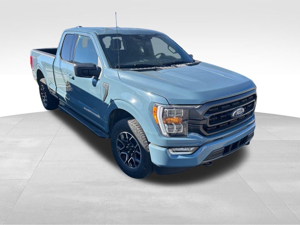 2023 Ford F-150 XLT Certified 4WD Near Milwaukee WI