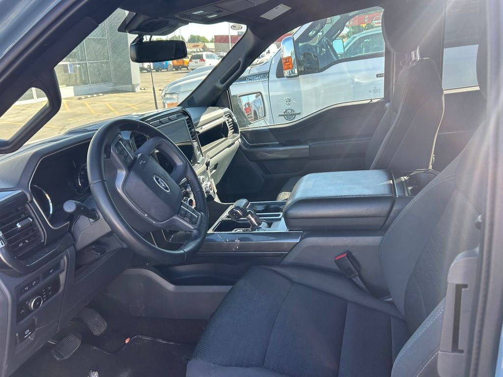 2023 Ford F-150 XLT Certified 4WD Near Milwaukee WI