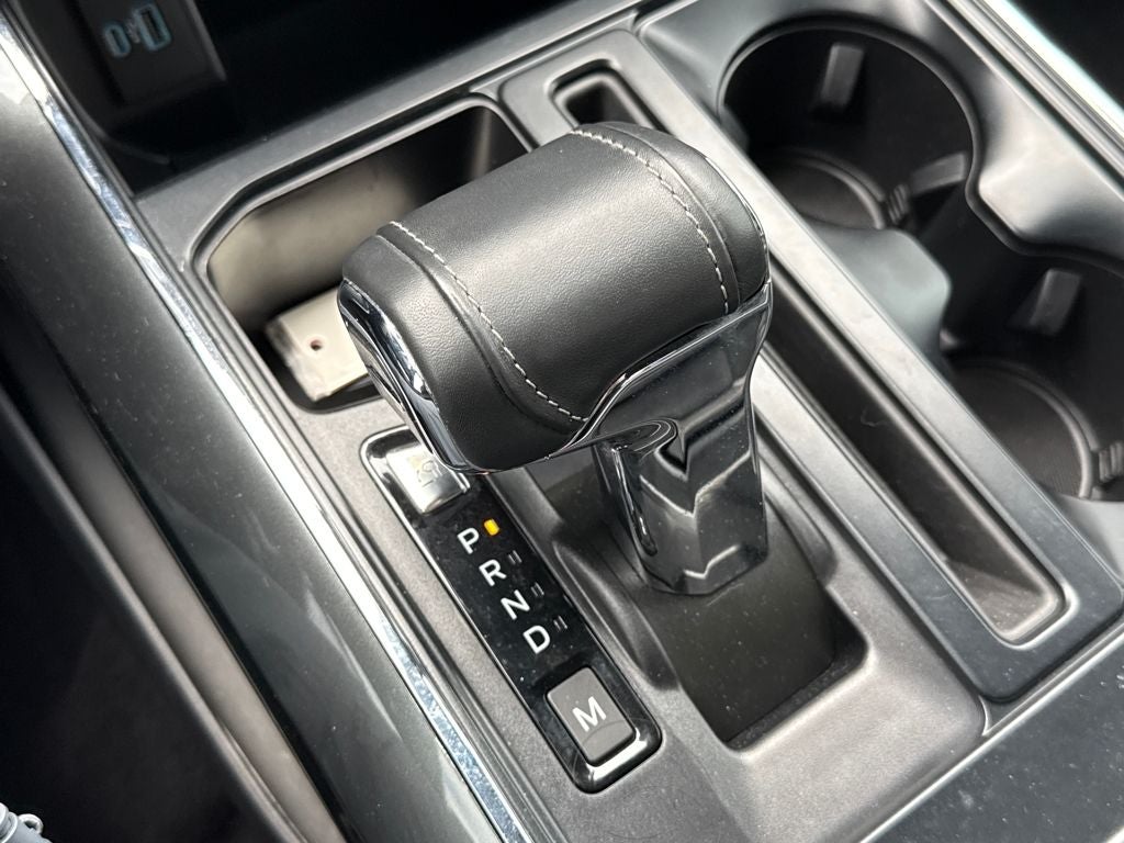 2023 Ford F-150 XLT Certified 4WD Near Milwaukee WI