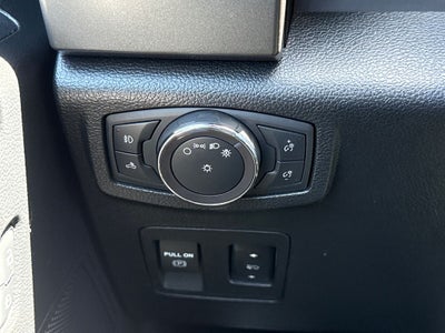 2019 Ford F-150 XLT Blue Certified 4WD Near Milwaukee WI