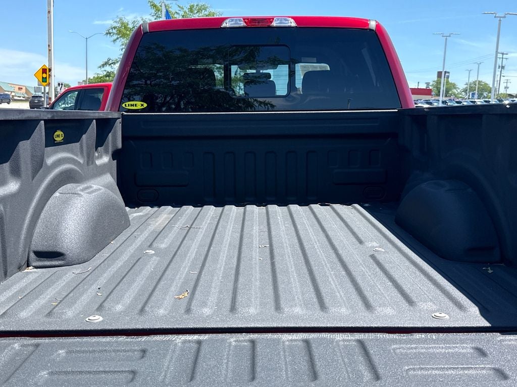 2019 Ford F-150 XLT Blue Certified 4WD Near Milwaukee WI