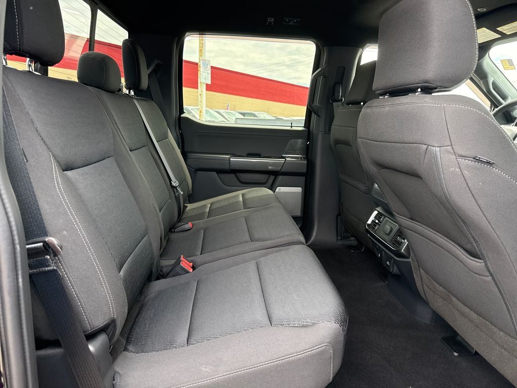 2023 Ford F-150 XLT Certified 4WD Near Milwaukee WI
