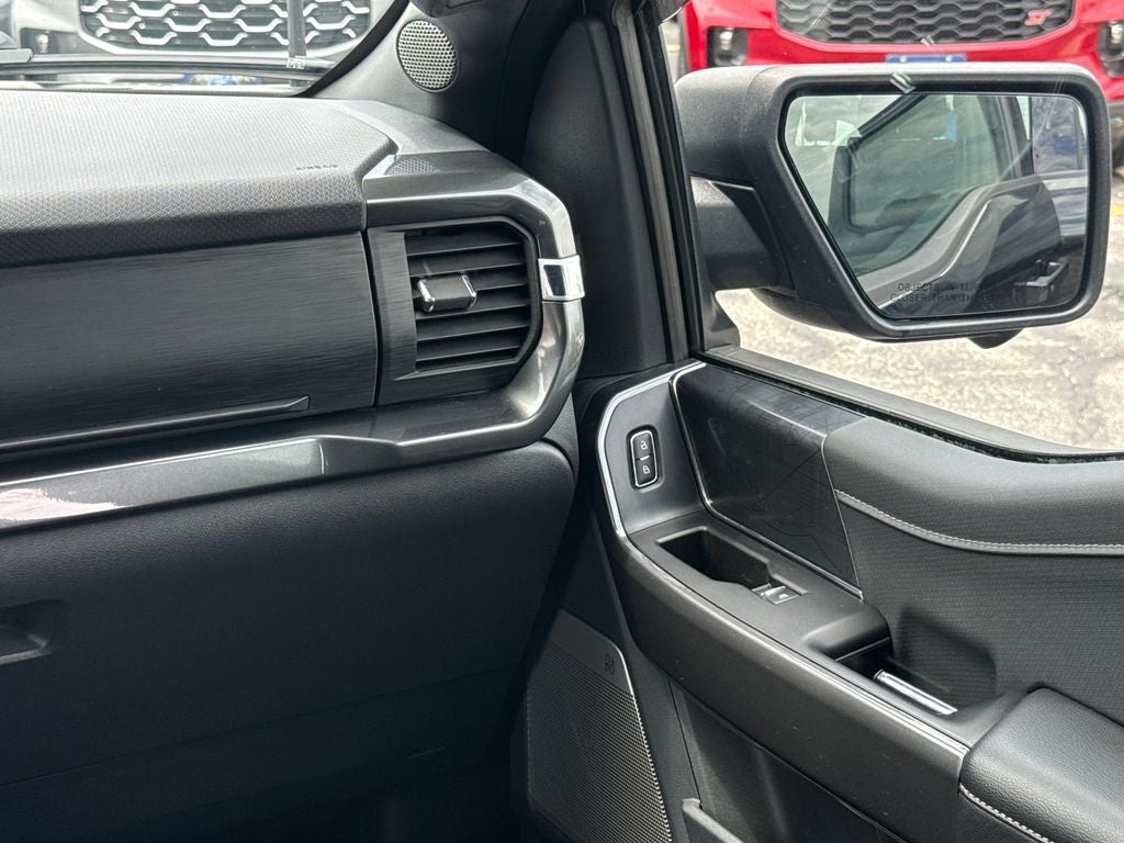 2023 Ford F-150 XLT Certified 4WD Near Milwaukee WI