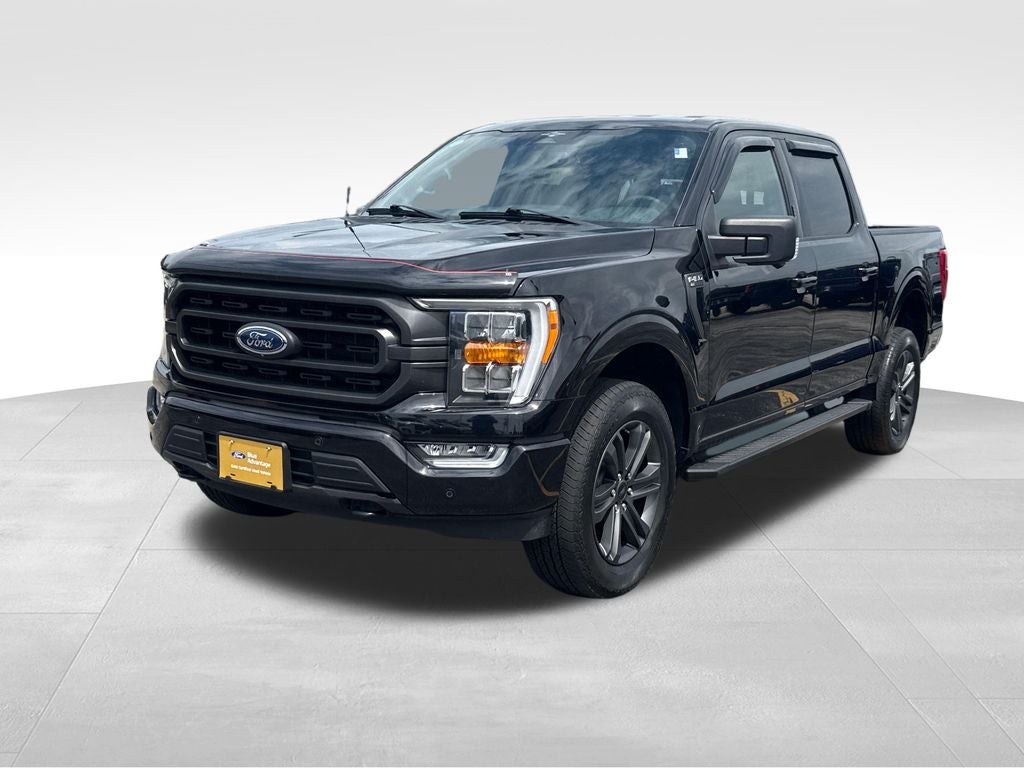2023 Ford F-150 XLT Certified 4WD Near Milwaukee WI