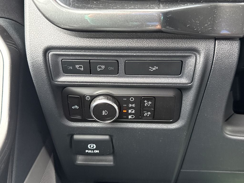2023 Ford F-150 XLT Certified 4WD Near Milwaukee WI