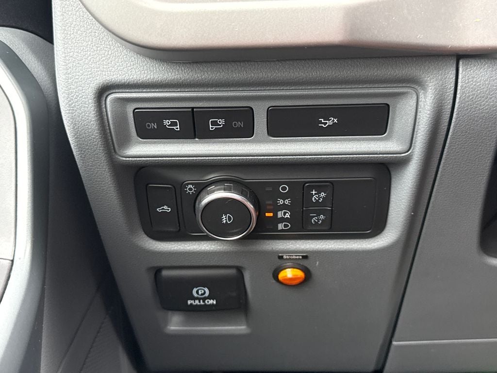 2022 Ford F-150 XLT Certified 4WD Near Milwaukee WI