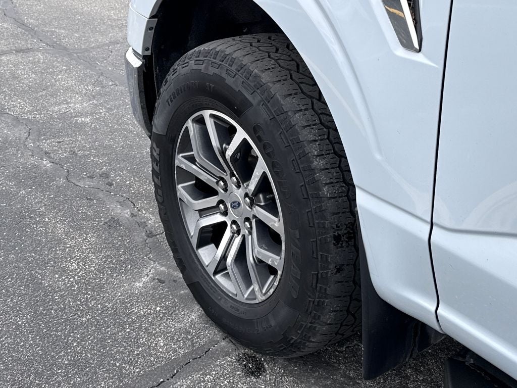 2022 Ford F-150 Lariat Certified 4WD Near Milwaukee WI
