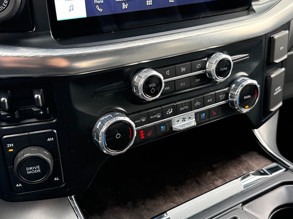 2022 Ford F-150 Lariat Certified 4WD Near Milwaukee WI