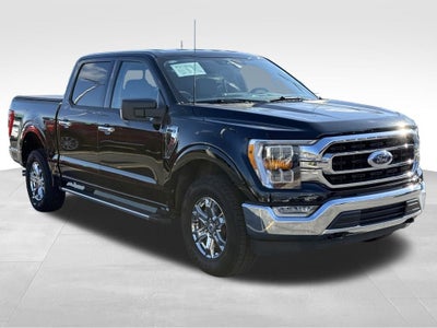 2023 Ford F-150 XLT Certified 4WD Near Milwaukee WI