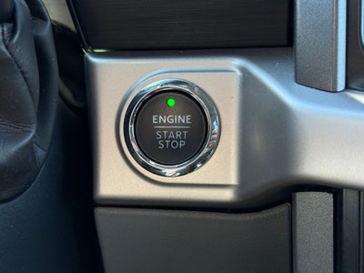 2023 Ford F-150 XLT Certified 4WD Near Milwaukee WI