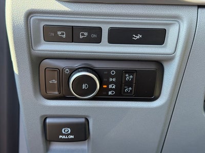 2023 Ford F-150 XLT Certified 4WD Near Milwaukee WI