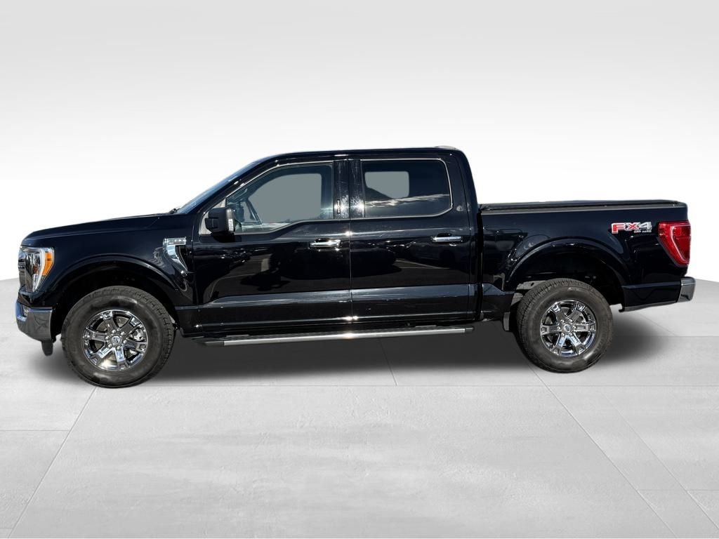 2023 Ford F-150 XLT Certified 4WD Near Milwaukee WI