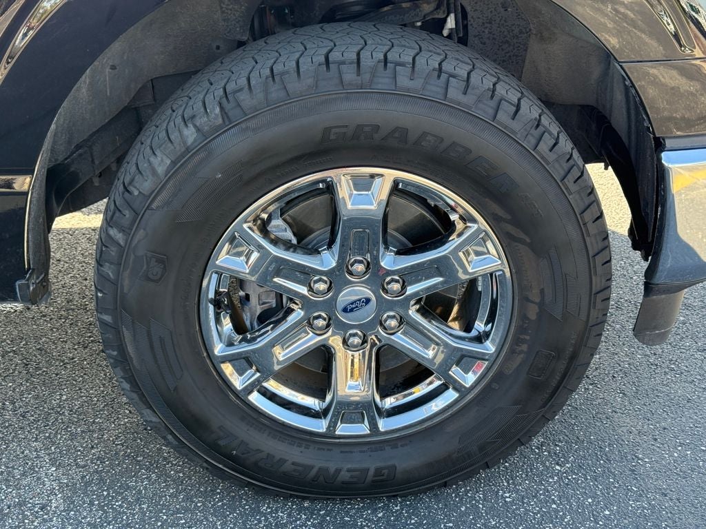 2023 Ford F-150 XLT Certified 4WD Near Milwaukee WI