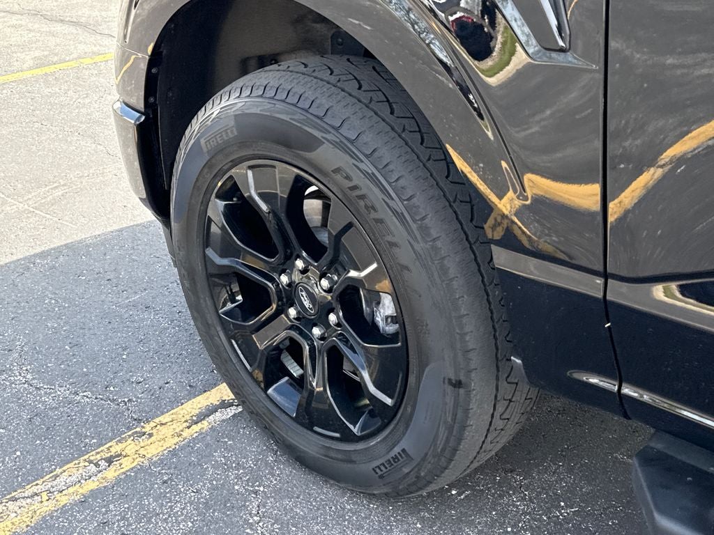 2023 Ford F-150 XLT Certified 4WD Near Milwaukee WI