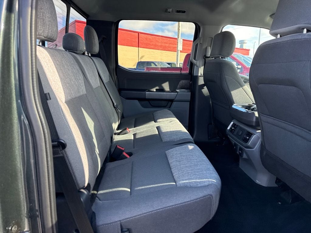 2021 Ford F-150 XLT Blue Certified 4WD Near Milwaukee WI