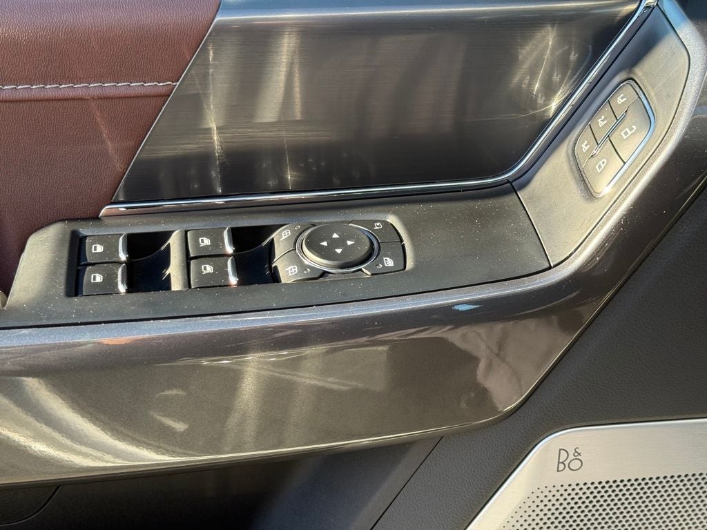 2023 Ford F-150 Lariat Certified 4WD Near Milwaukee WI