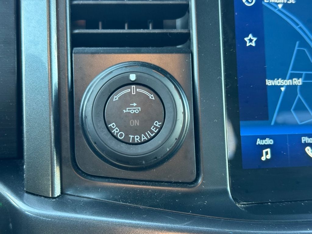 2023 Ford F-150 XLT Certified 4WD Near Milwaukee WI