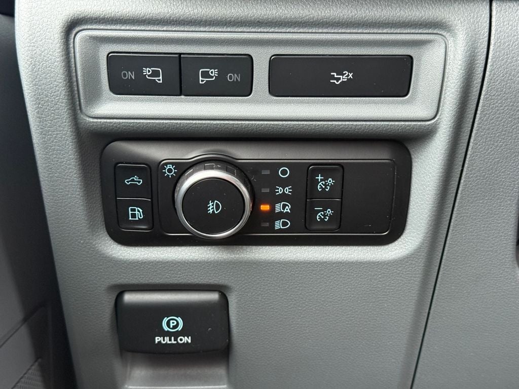 2023 Ford F-150 XLT Certified 4WD Near Milwaukee WI