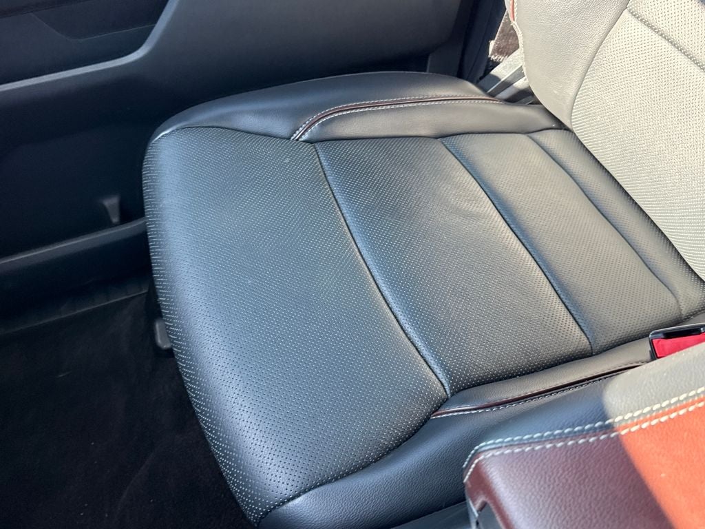 2021 Ford F-150 Lariat Certified 4WD Near Milwaukee WI