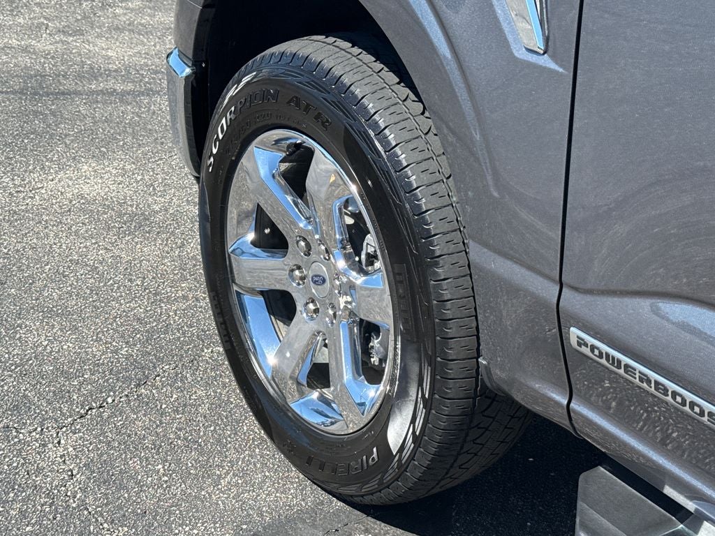 2023 Ford F-150 Lariat Certified 4WD Near Milwaukee WI