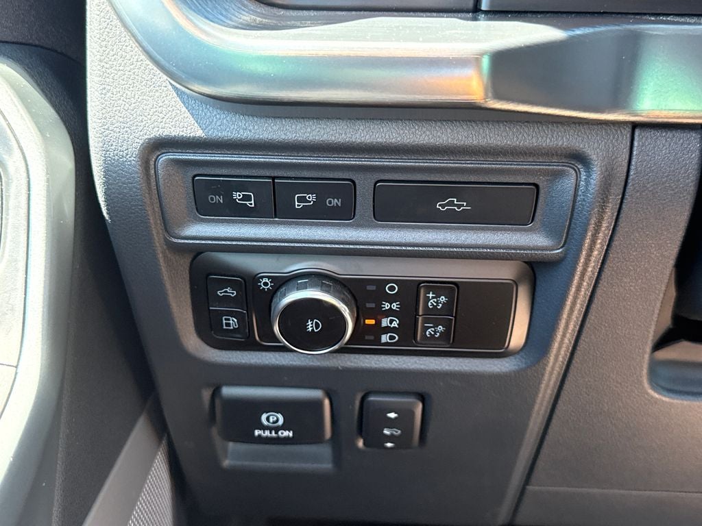 2023 Ford F-150 Lariat Certified 4WD Near Milwaukee WI