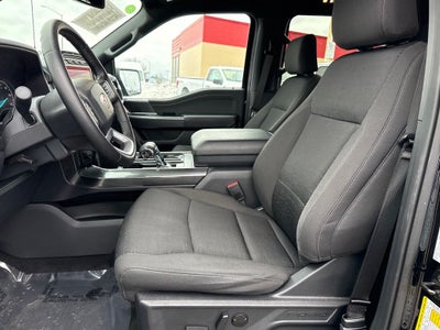 2023 Ford F-150 XLT Certified 4WD Near Milwaukee WI