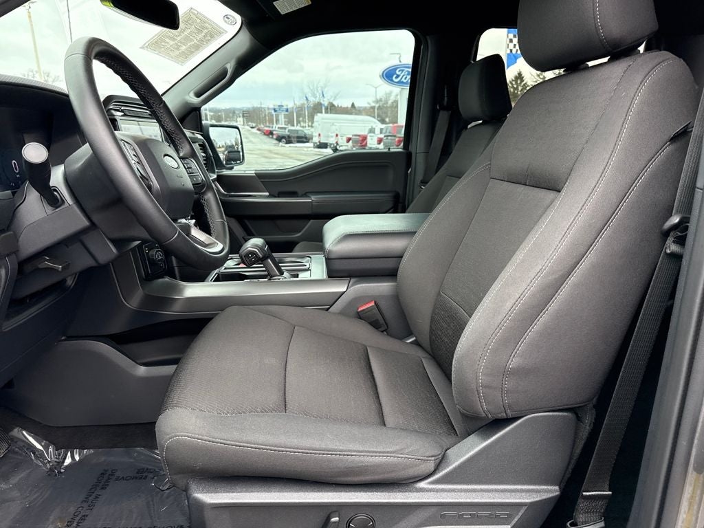 2024 Ford F-150 XLT Certified 4WD Near Milwaukee WI