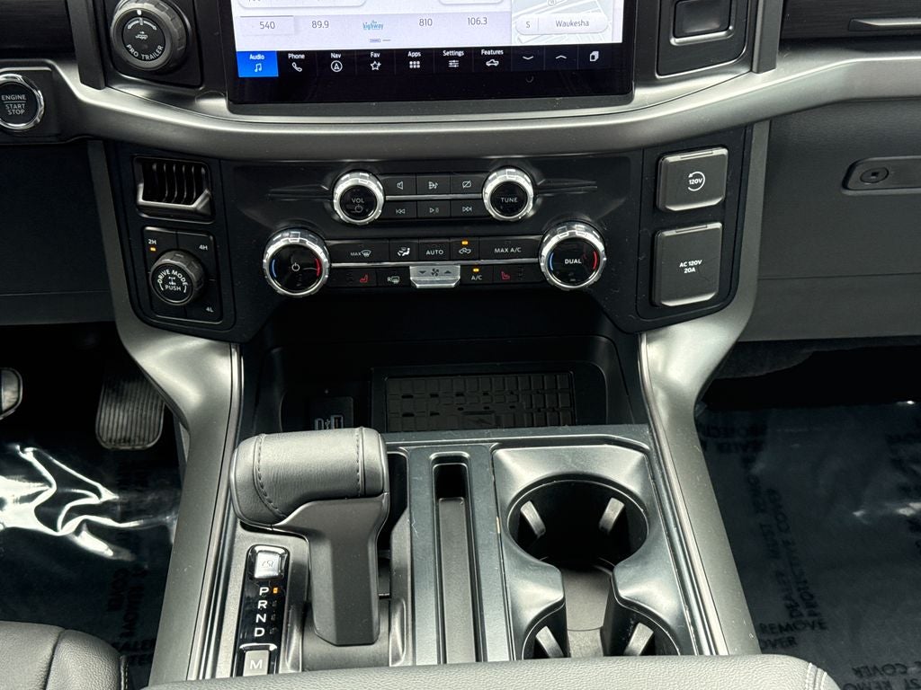 2024 Ford F-150 XLT Certified 4WD Near Milwaukee WI