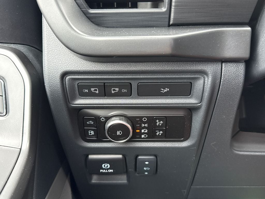 2024 Ford F-150 XLT Certified 4WD Near Milwaukee WI
