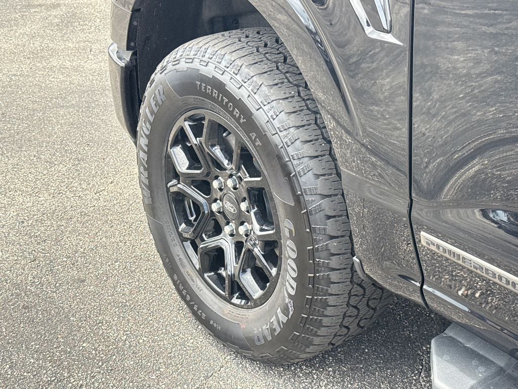 2024 Ford F-150 XLT Certified 4WD Near Milwaukee WI