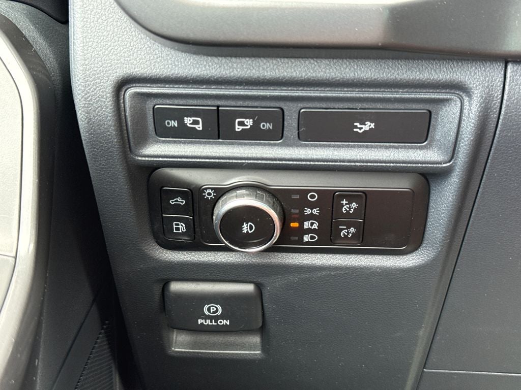 2024 Ford F-150 XLT Certified 4WD Near Milwaukee WI