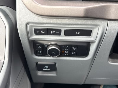 2024 Ford F-150 XLT Certified 4WD Near Milwaukee WI