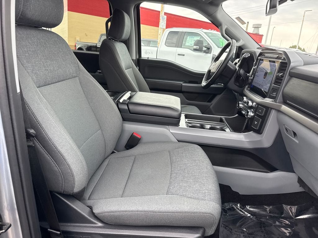 2024 Ford F-150 XLT Certified 4WD Near Milwaukee WI