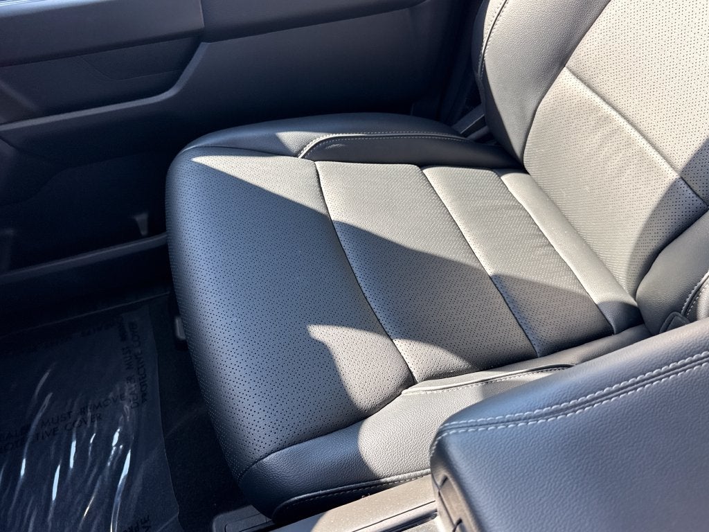 2025 Ford F-150 Lariat FORD GOLD CERTIFIED