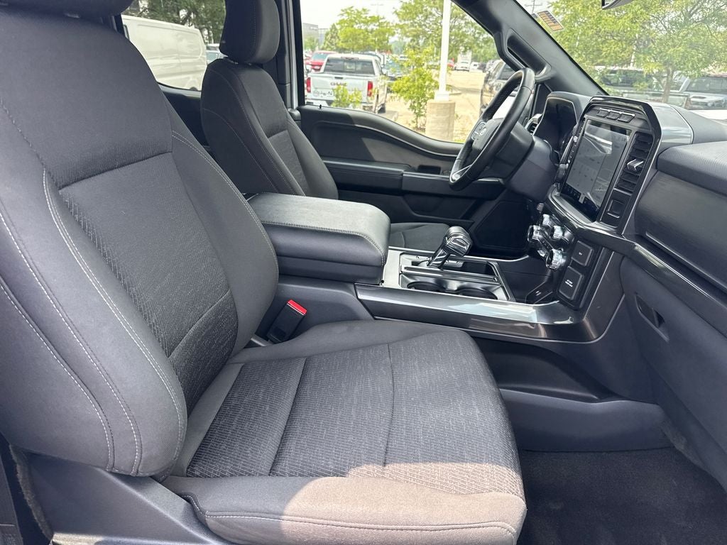 2023 Ford F-150 XLT Certified 4WD Near Milwaukee WI