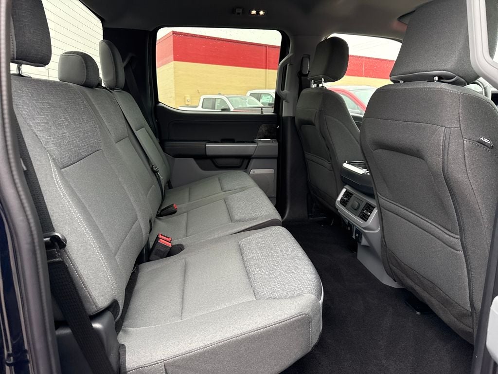 2024 Ford F-150 Lightning Flash EV Certified AWD Near Milwaukee WI