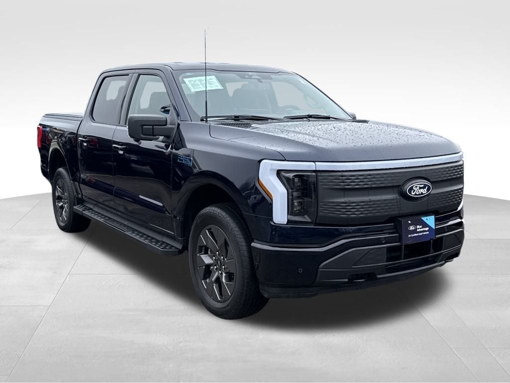 2024 Ford F-150 Lightning Flash EV Certified AWD Near Milwaukee WI