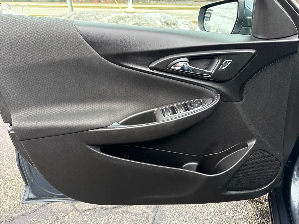 2019 Chevrolet Malibu LT Blue Certified Near Milwaukee WI