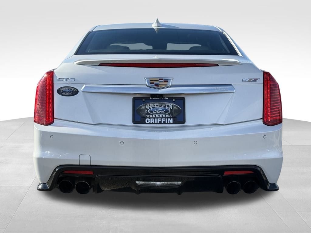 2017 Cadillac CTS-V Base Near Milwaukee WI
