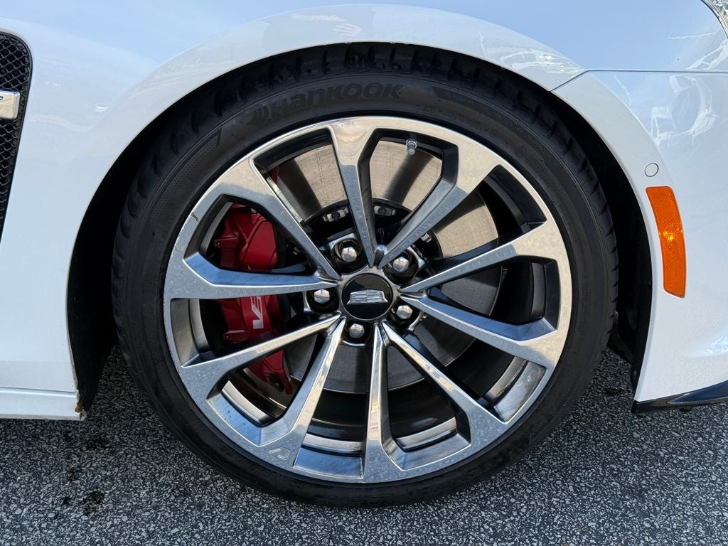 2017 Cadillac CTS-V Base Near Milwaukee WI