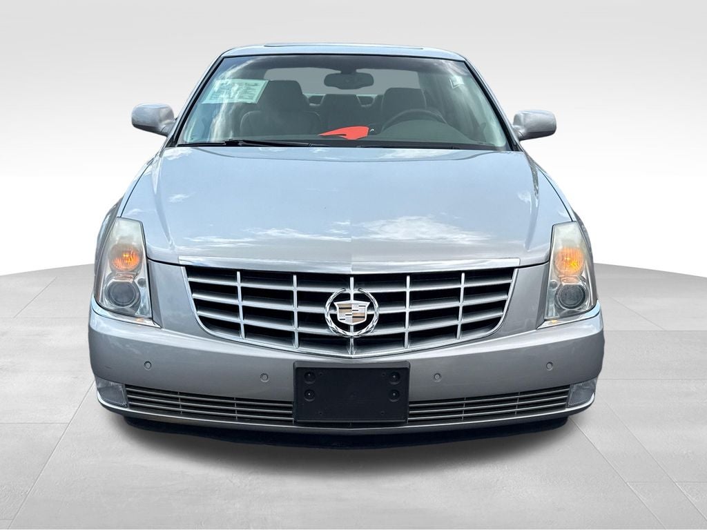2006 Cadillac DTS Base Near Milwaukee WI