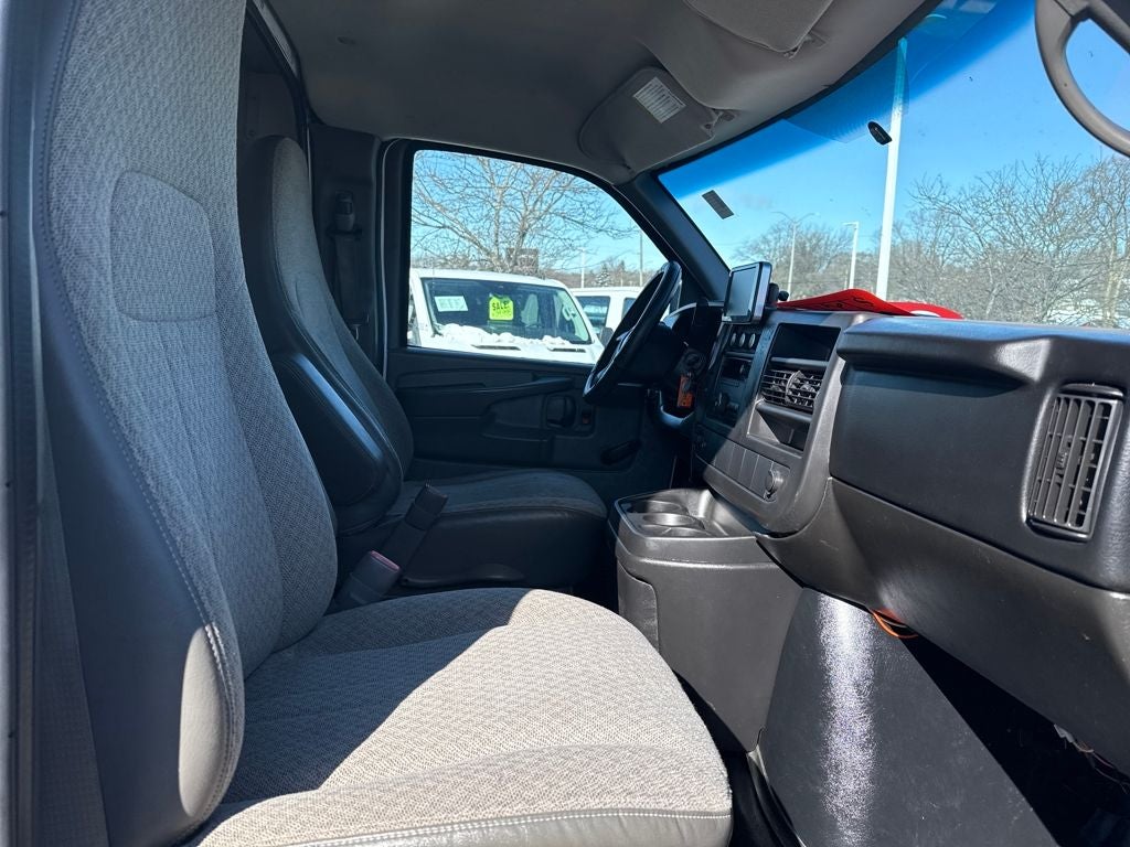 2014 Chevrolet Express 3500 Work Van Cutaway