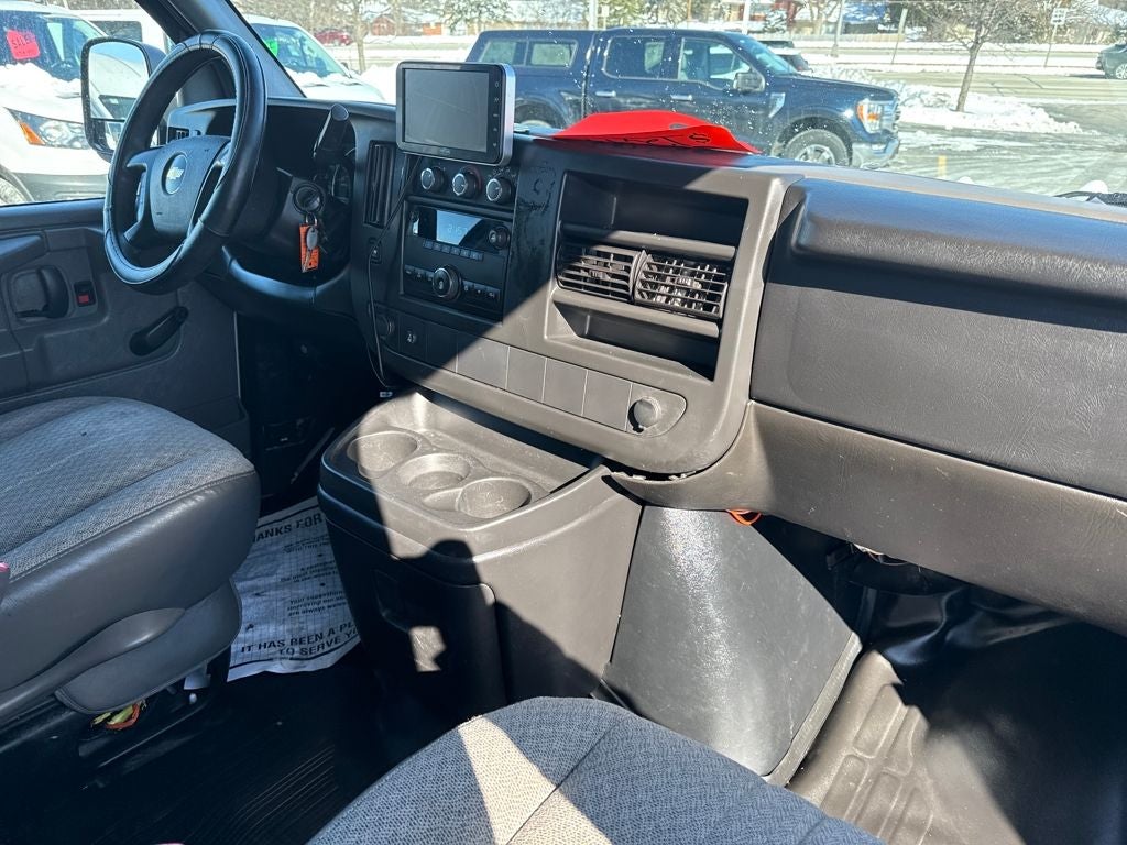 2014 Chevrolet Express 3500 Work Van Cutaway