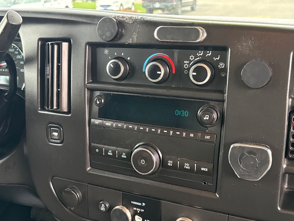 2019 Chevrolet Express 3500 Work Van Cutaway