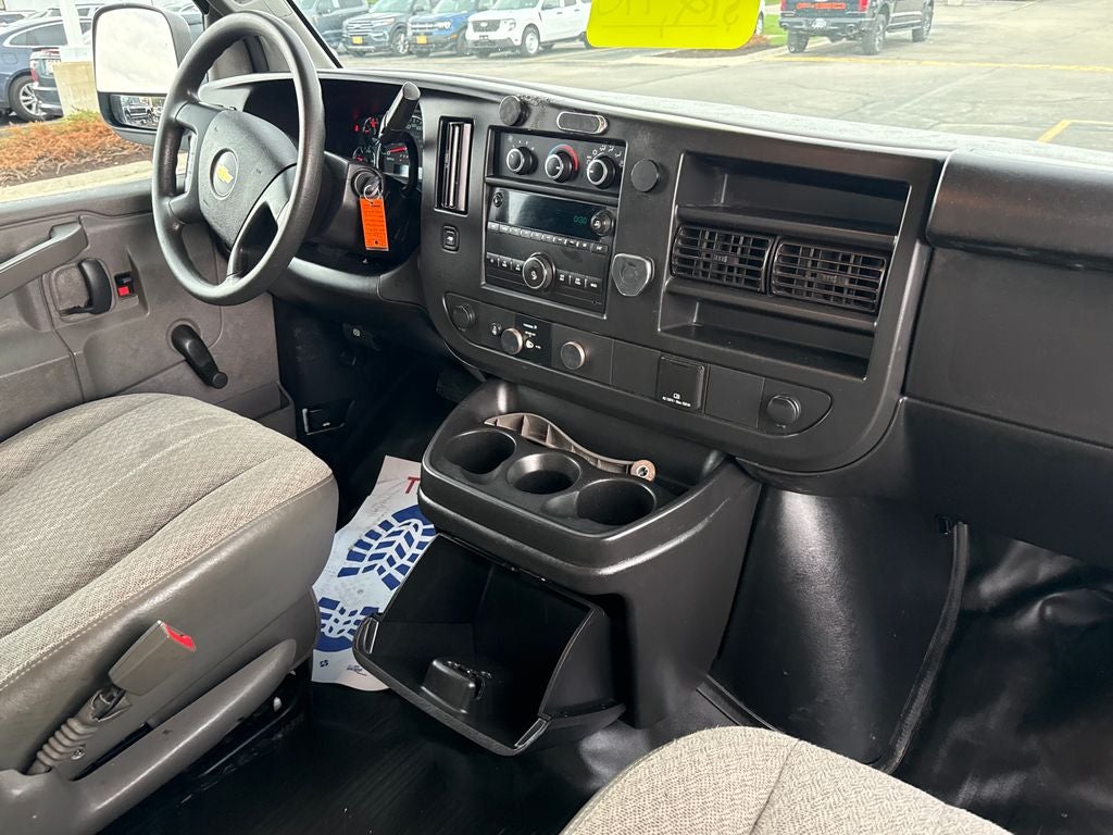 2019 Chevrolet Express 3500 Work Van Cutaway
