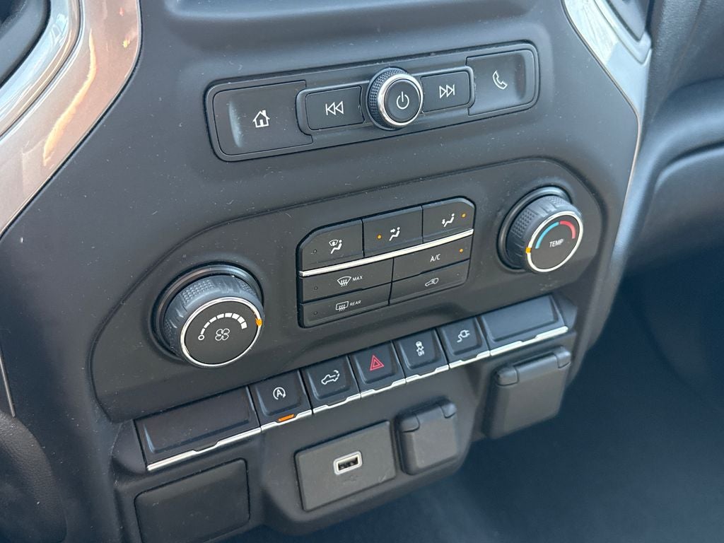 2020 Chevrolet Silverado 1500 Custom 4WD Near Milwaukee WI